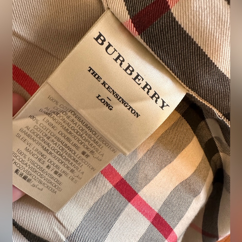Burberry Beige Double-Breasted Trench Coat - Picture 7 of 12